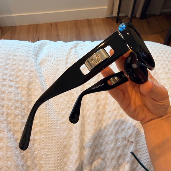 GIANNI VERSACE 470/B col 852 VINTAGE 90s sunglasses "Rotanti del Logo" Italy CE - Picture 4 of 7